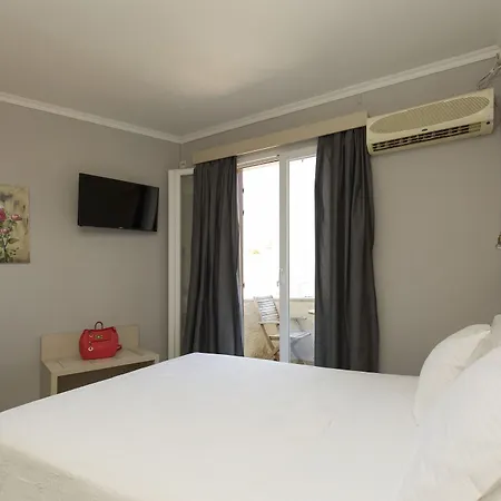 Virginia Hotel Samos Town Exterior photo