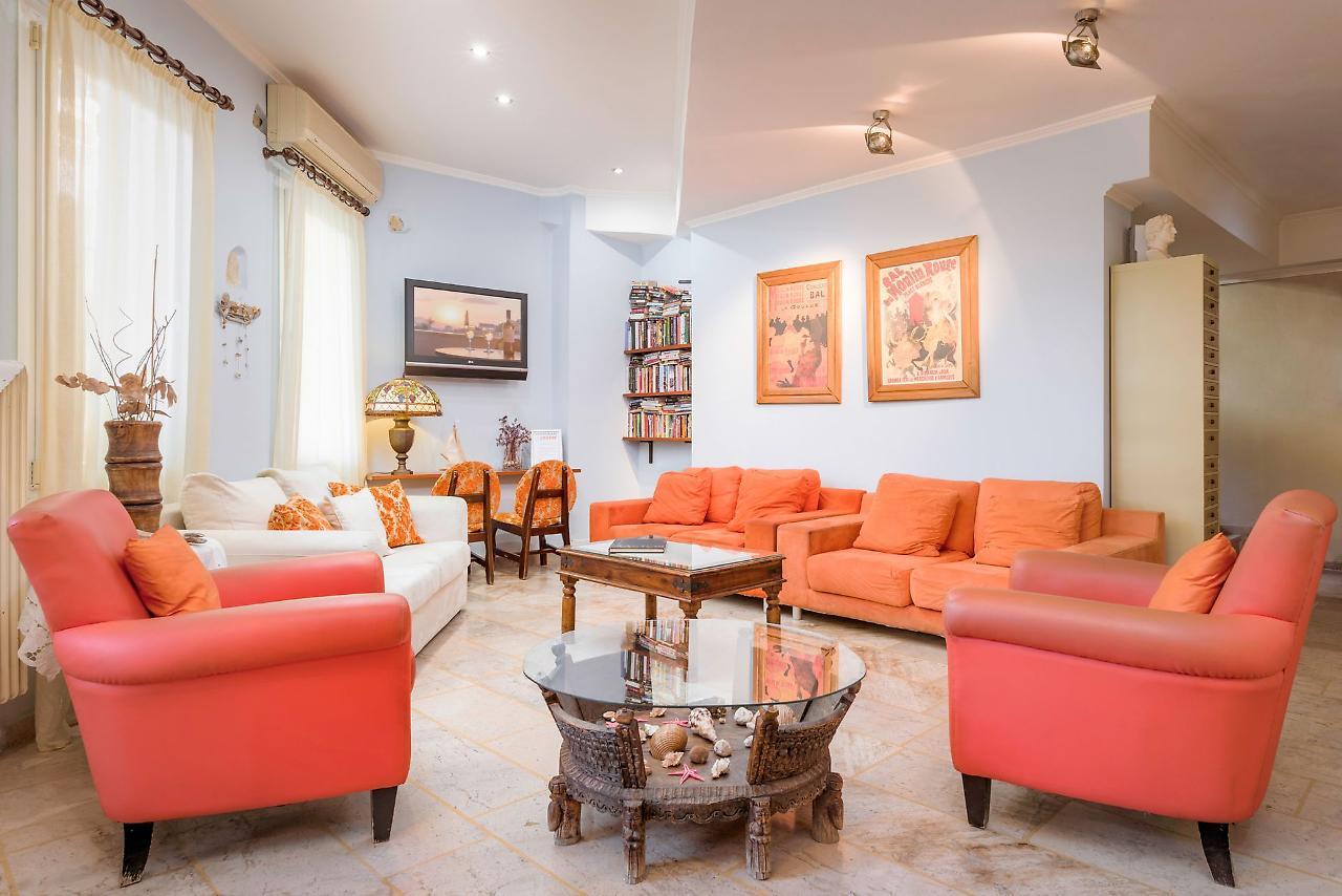 Hotel Virginia Samos Town