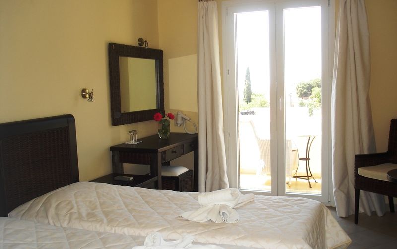 Hotel Virginia Samos Town